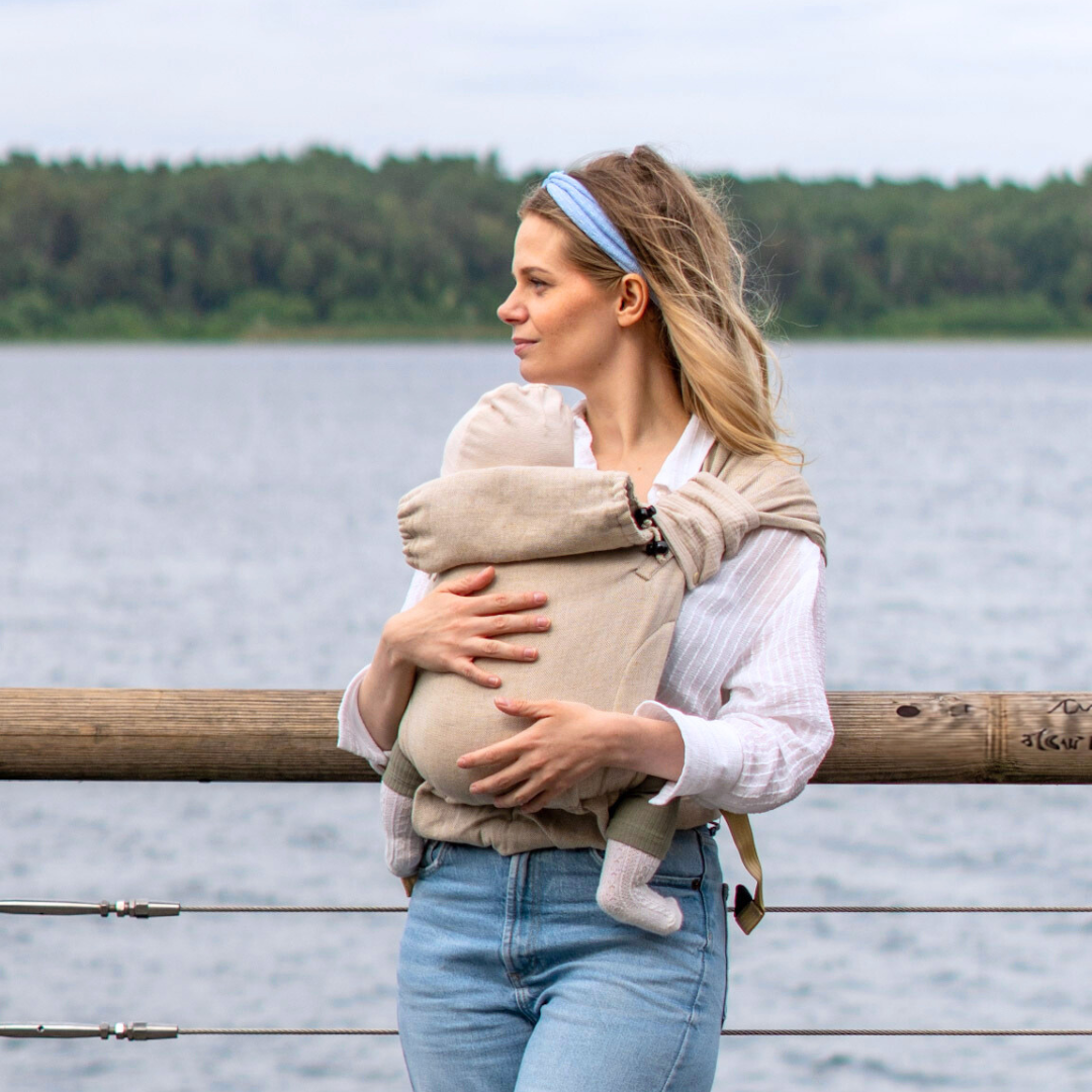 Babytrage Neugeborene – FullBuckle Trage mit Schnallen, wächst flexibel im ersten Lebensjahr mit